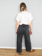 Laden Sie das Bild in den Galerie-Viewer, Vintage Seidenbluse Creme