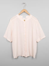 Laden Sie das Bild in den Galerie-Viewer, Vintage Seidenbluse