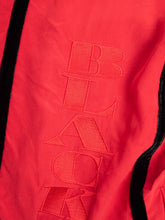 Laden Sie das Bild in den Galerie-Viewer, Vintage Seidenjacken