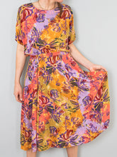 Laden Sie das Bild in den Galerie-Viewer, Vintage Sommerkleider