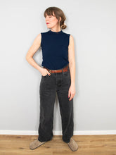 Laden Sie das Bild in den Galerie-Viewer, Vintage Top Wolle