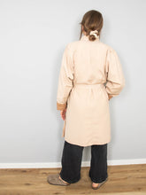 Laden Sie das Bild in den Galerie-Viewer, Vintage Trenchcoat online