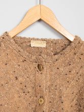 Laden Sie das Bild in den Galerie-Viewer, Vintage Cardigans 