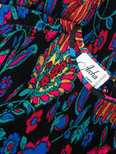 Laden Sie das Bild in den Galerie-Viewer, Vintage Kleider online kaufen