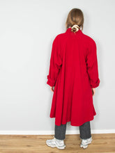 Laden Sie das Bild in den Galerie-Viewer, Vintage Maentel