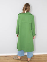 Laden Sie das Bild in den Galerie-Viewer, Vintage Mantel Gruen