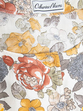 Laden Sie das Bild in den Galerie-Viewer, Blumenkleid Creme