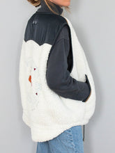 Laden Sie das Bild in den Galerie-Viewer, vintage weste fleece