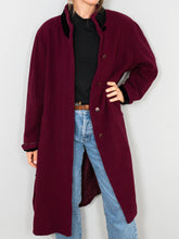 Laden Sie das Bild in den Galerie-Viewer,  Wollmantel Rot