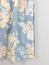 Laden Sie das Bild in den Galerie-Viewer, rock vintage