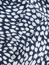 Laden Sie das Bild in den Galerie-Viewer, vintage Kleider