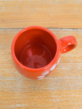 Laden Sie das Bild in den Galerie-Viewer, 70er Jahre Tassen