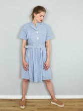 Laden Sie das Bild in den Galerie-Viewer, Blaues Streifenkleid