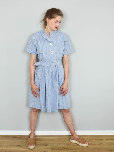 Blaues Streifenkleid