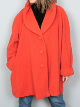 Laden Sie das Bild in den Galerie-Viewer, Mantel Oilily Rot