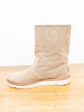 Laden Sie das Bild in den Galerie-Viewer, Gucci Stiefel Secondhand