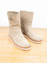 Laden Sie das Bild in den Galerie-Viewer, Gucci Vintage