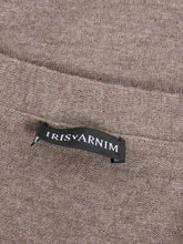 Laden Sie das Bild in den Galerie-Viewer, Iris von Arnim Secondhand