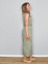 Laden Sie das Bild in den Galerie-Viewer, Jeanskleid Secondhand