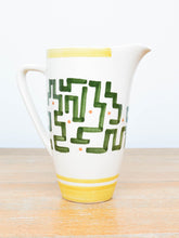 Laden Sie das Bild in den Galerie-Viewer, Villeroy &amp; Boch Kanne Handbemalt