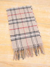 Laden Sie das Bild in den Galerie-Viewer, Kaschmir Schal Vintage