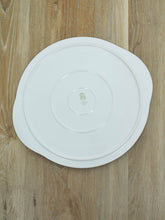 Laden Sie das Bild in den Galerie-Viewer, Keramik Kuchenplatte Vintage