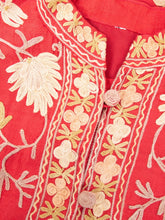 Laden Sie das Bild in den Galerie-Viewer, Kimono Seide Vintage