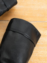 Laden Sie das Bild in den Galerie-Viewer, Prada Stiefel Secondhand+