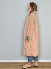 Laden Sie das Bild in den Galerie-Viewer, Secondhand Mantel