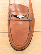 Laden Sie das Bild in den Galerie-Viewer, Tods Secondhand