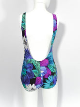 Laden Sie das Bild in den Galerie-Viewer, Vintage Mode Online Shop