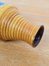 Laden Sie das Bild in den Galerie-Viewer, Vintage Interieur