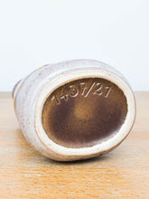 Laden Sie das Bild in den Galerie-Viewer, Vintage Interieur