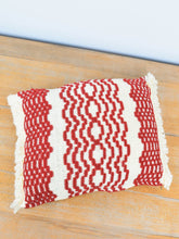 Laden Sie das Bild in den Galerie-Viewer, Vintage Kissen