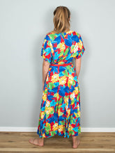 Laden Sie das Bild in den Galerie-Viewer, Vintage Kleider online kaufen