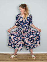 Laden Sie das Bild in den Galerie-Viewer, Vintage Kleider online kaufen
