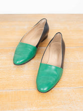 Laden Sie das Bild in den Galerie-Viewer, Vintage Lederslipper
