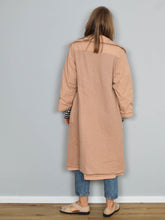 Laden Sie das Bild in den Galerie-Viewer, Vintage Mantel