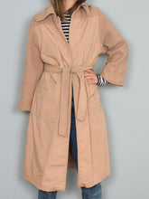 Laden Sie das Bild in den Galerie-Viewer, Vintage Mantel online kaufen