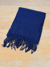 Laden Sie das Bild in den Galerie-Viewer, Vintage Schals online