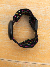 Laden Sie das Bild in den Galerie-Viewer, Vintage Swatch Pop