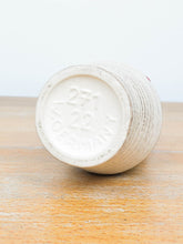 Laden Sie das Bild in den Galerie-Viewer, Vintage Vasen online kaufen